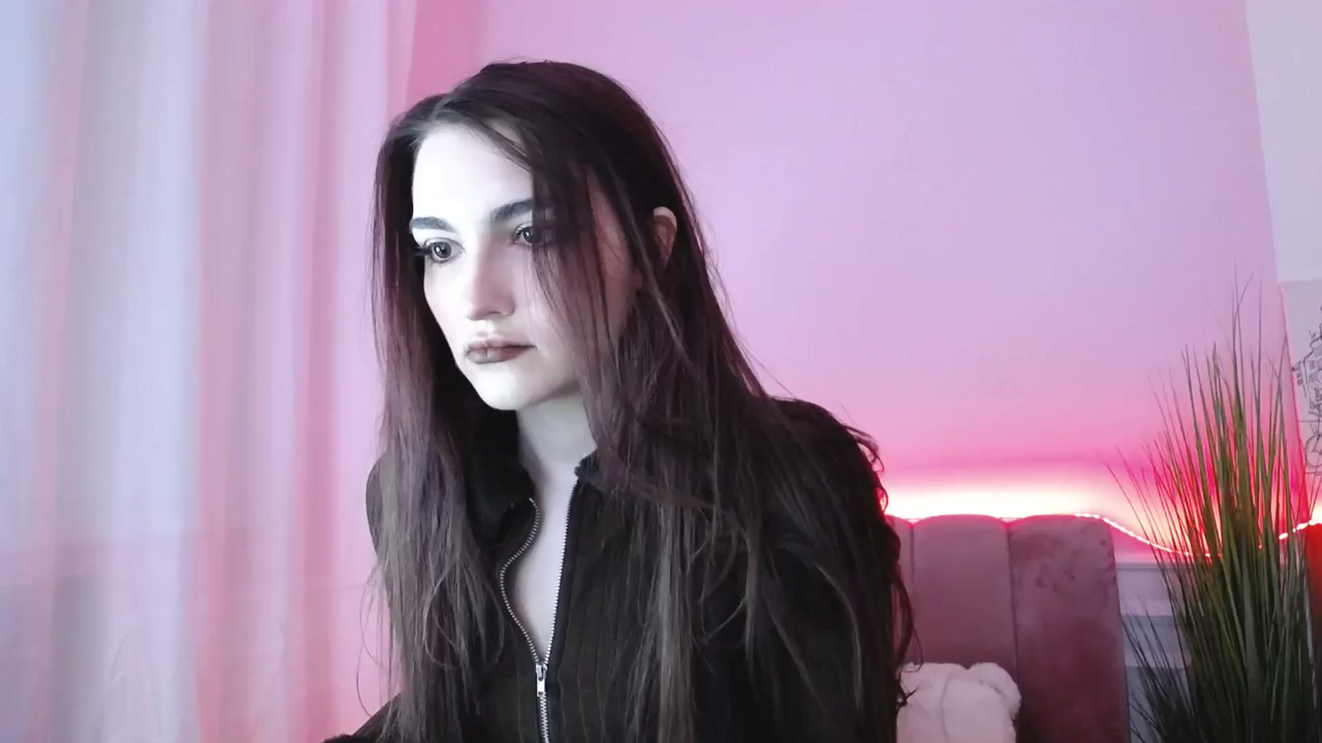 Gallery image thumbnail from JenyStone's myfreecams stream on, 03/16/2025, 11:00 image 1 of 20