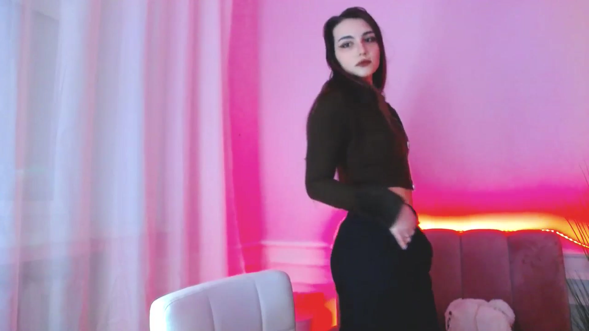 Gallery image thumbnail from JenyStone's myfreecams stream on, 03/16/2025, 11:37 image 14 of 20