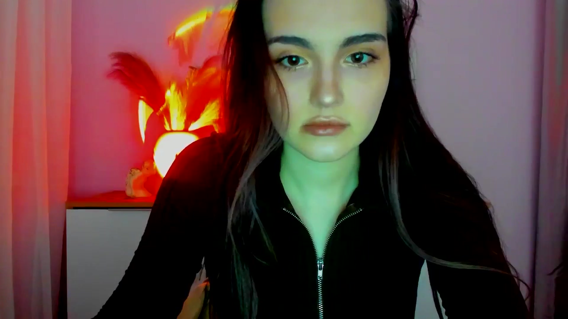Gallery image thumbnail from JenyStone's myfreecams stream on, 03/17/2025, 13:47 image 8 of 20