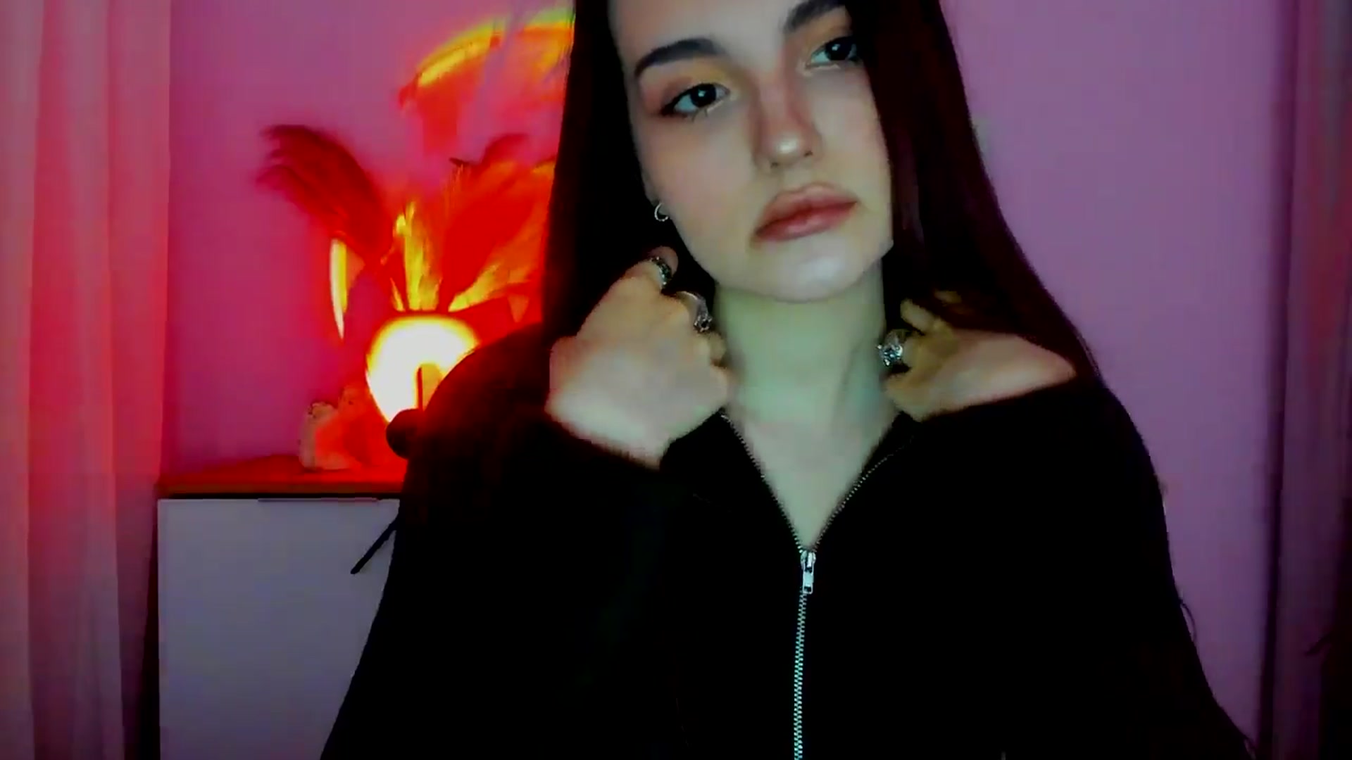 Gallery image thumbnail from JenyStone's myfreecams stream on, 03/17/2025, 13:47 image 7 of 20