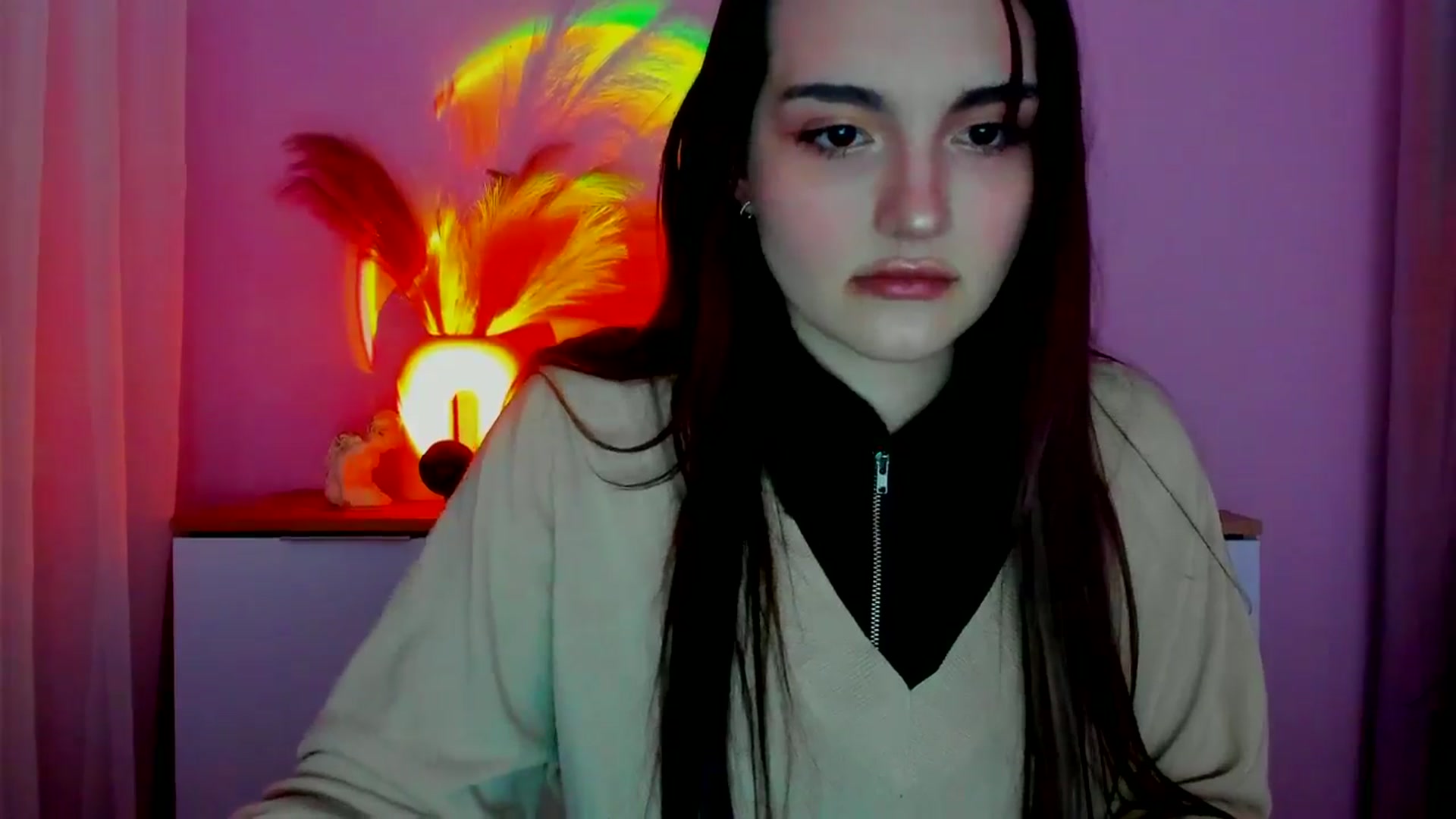 Gallery image thumbnail from JenyStone's myfreecams stream on, 03/17/2025, 13:47 image 2 of 20