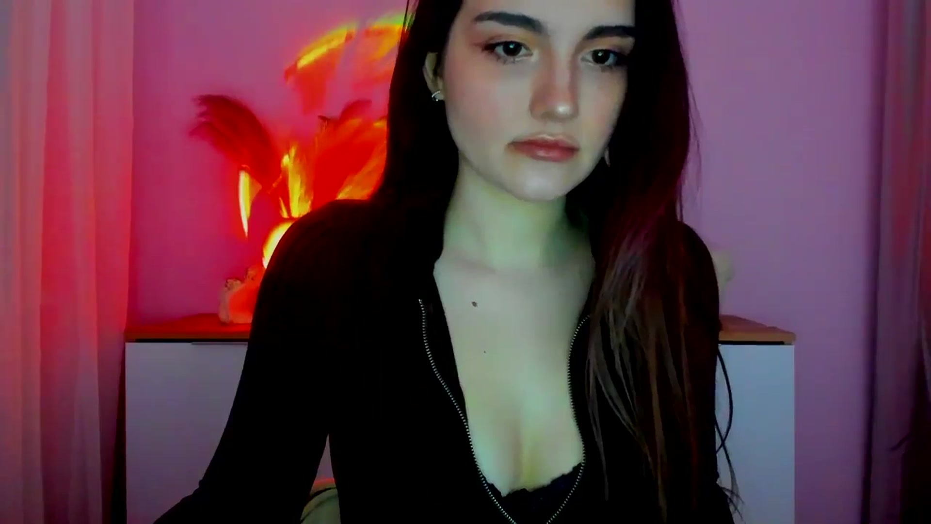 Gallery image thumbnail from JenyStone's myfreecams stream on, 03/17/2025, 14:26 image 4 of 20