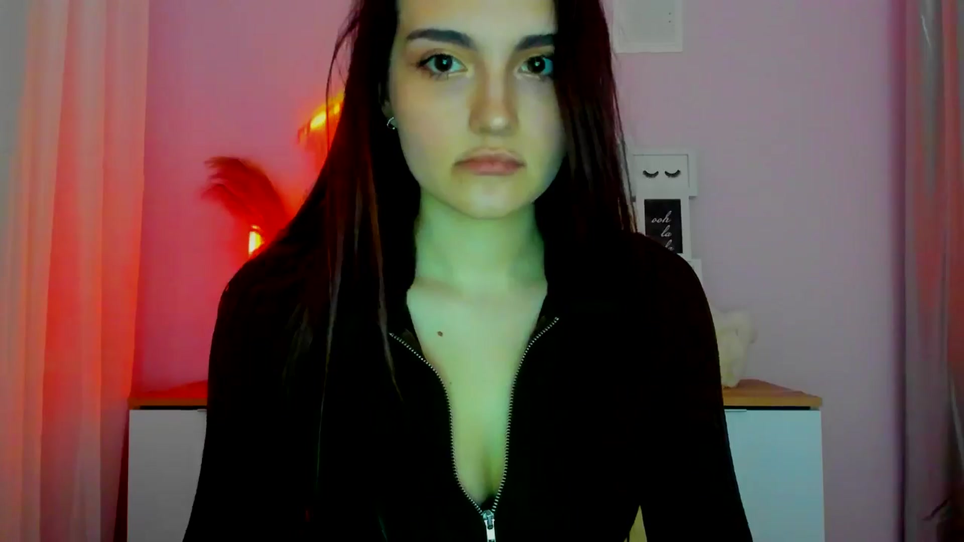 Gallery image thumbnail from JenyStone's myfreecams stream on, 03/17/2025, 15:00 image 9 of 20