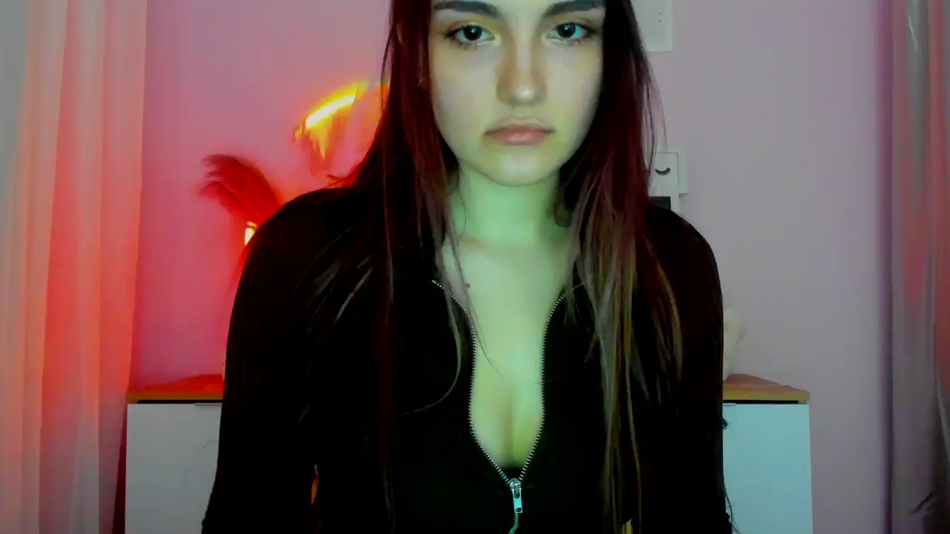 Gallery image thumbnail from JenyStone's myfreecams stream on, 03/17/2025, 15:00 image 12 of 20