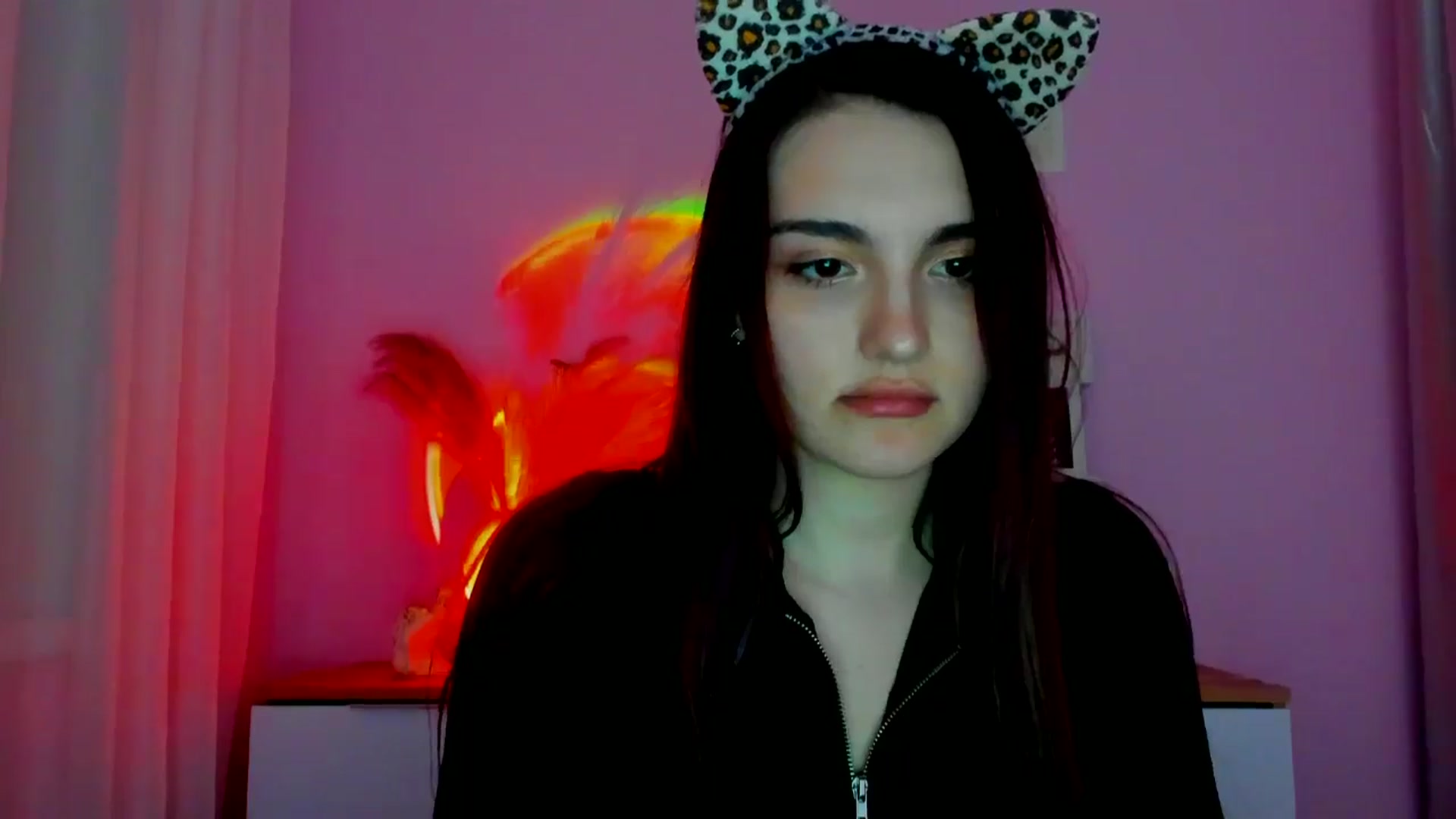 Gallery image thumbnail from JenyStone's myfreecams stream on, 03/17/2025, 18:06 image 3 of 20