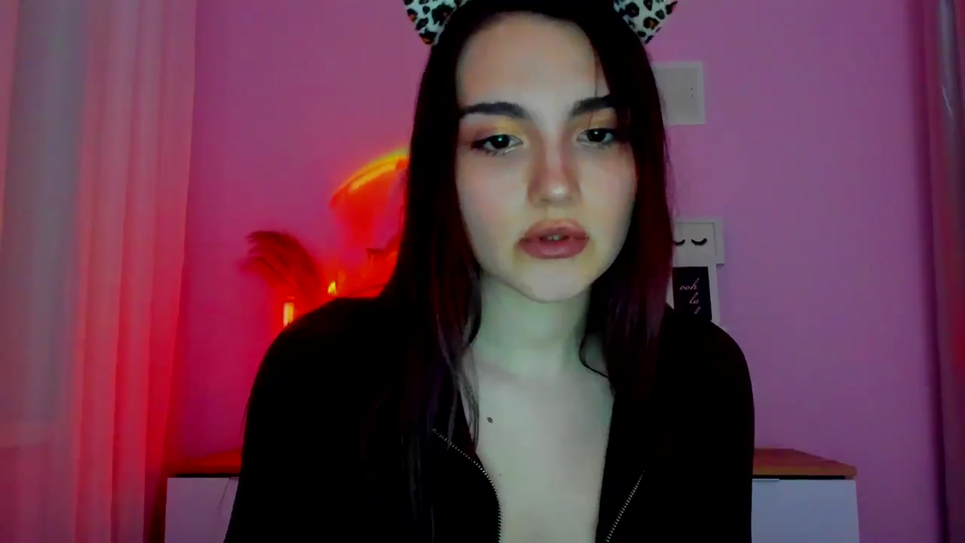 Gallery image thumbnail from JenyStone's myfreecams stream on, 03/17/2025, 18:06 image 8 of 20