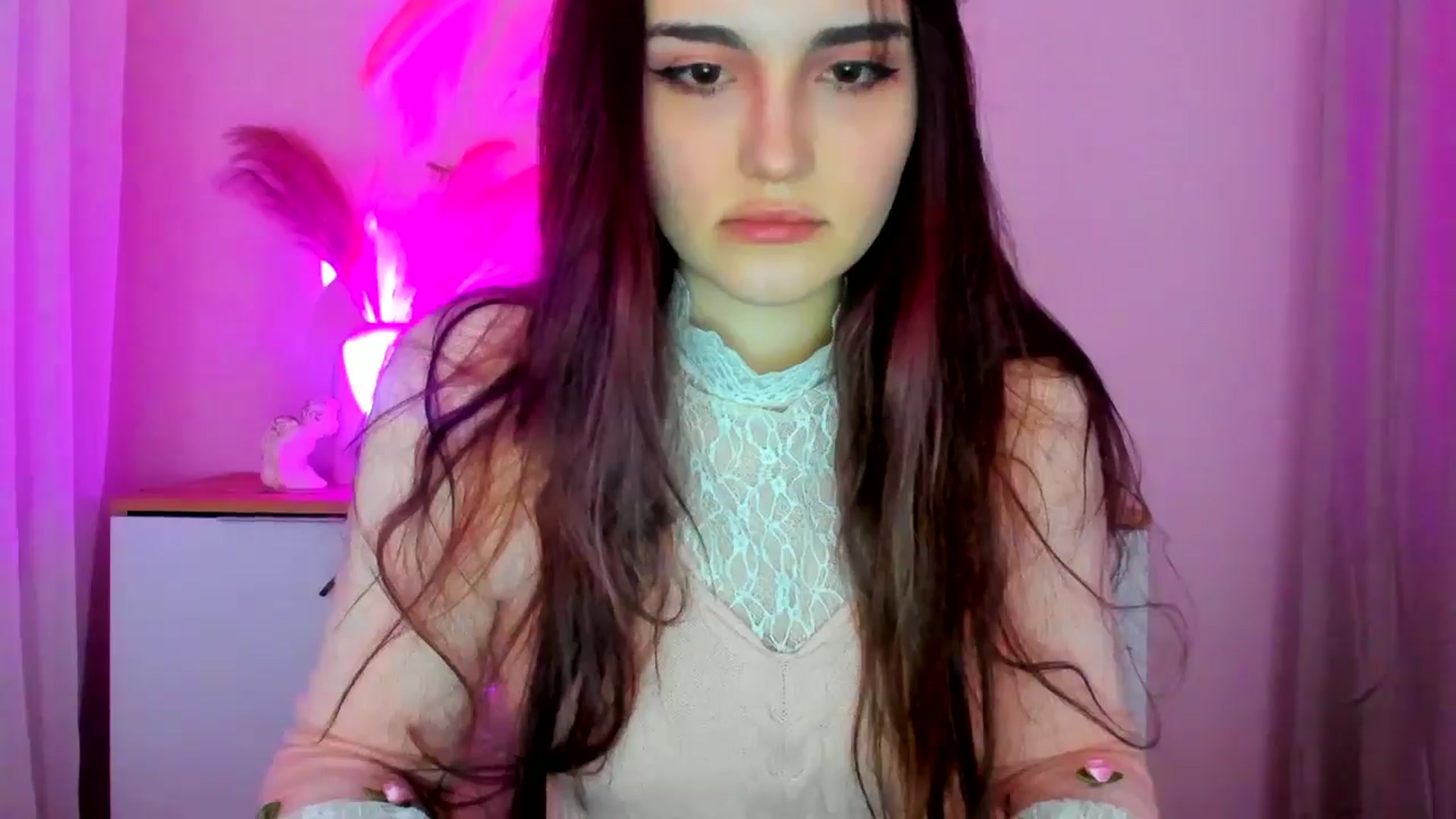 Gallery image thumbnail from JenyStone's myfreecams stream on, 03/18/2025, 11:48 image 10 of 20