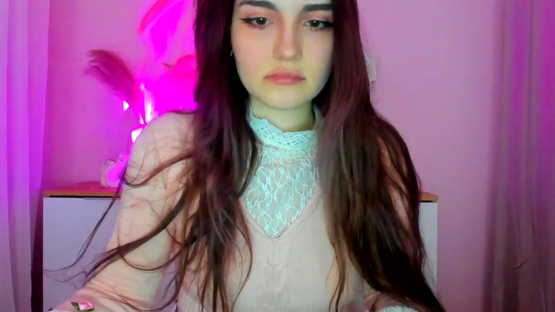 Gallery image thumbnail from JenyStone's myfreecams stream on, 03/18/2025, 11:48 image 20 of 20