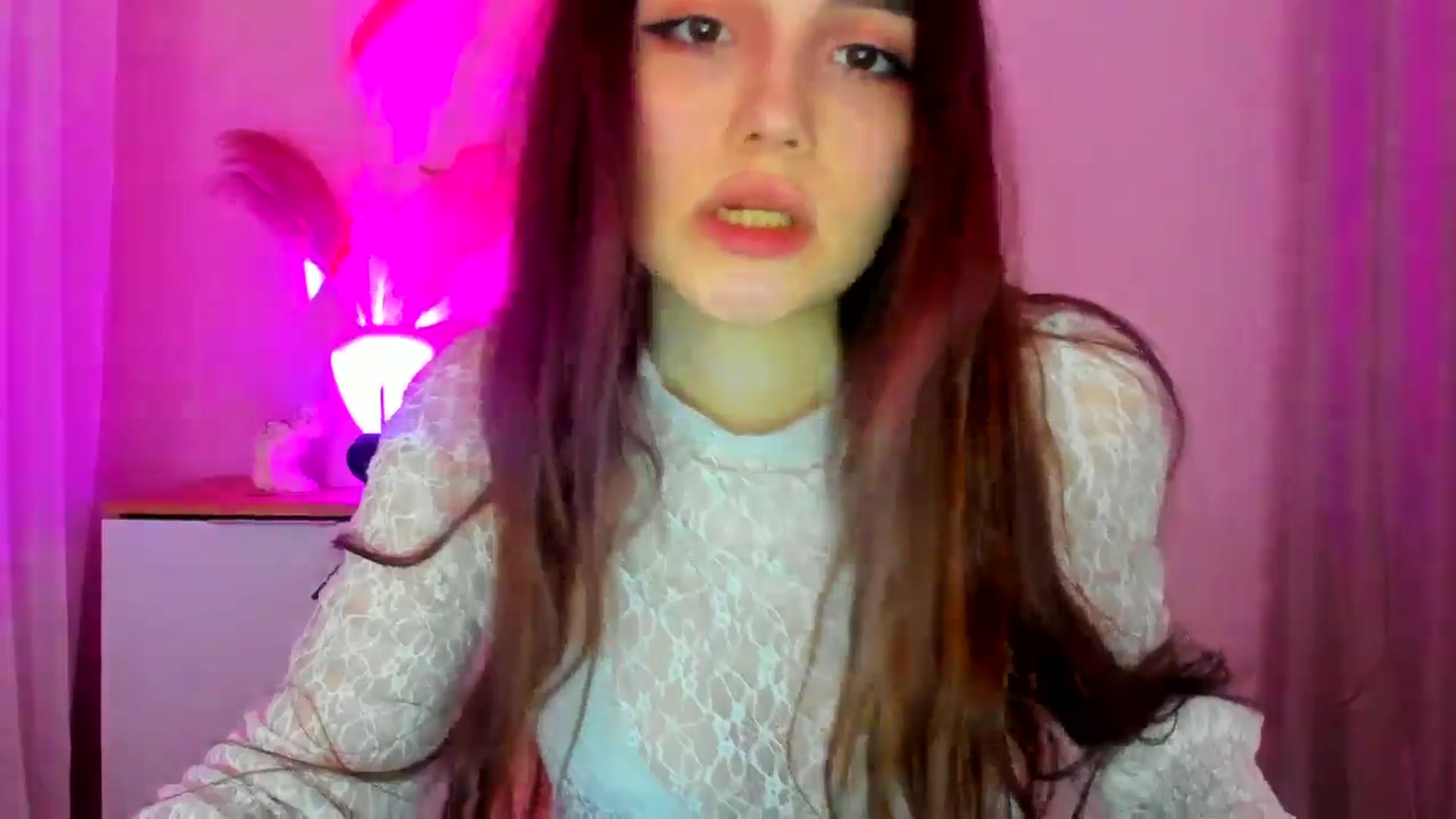 Gallery image thumbnail from JenyStone's myfreecams stream on, 03/18/2025, 13:10 image 3 of 20