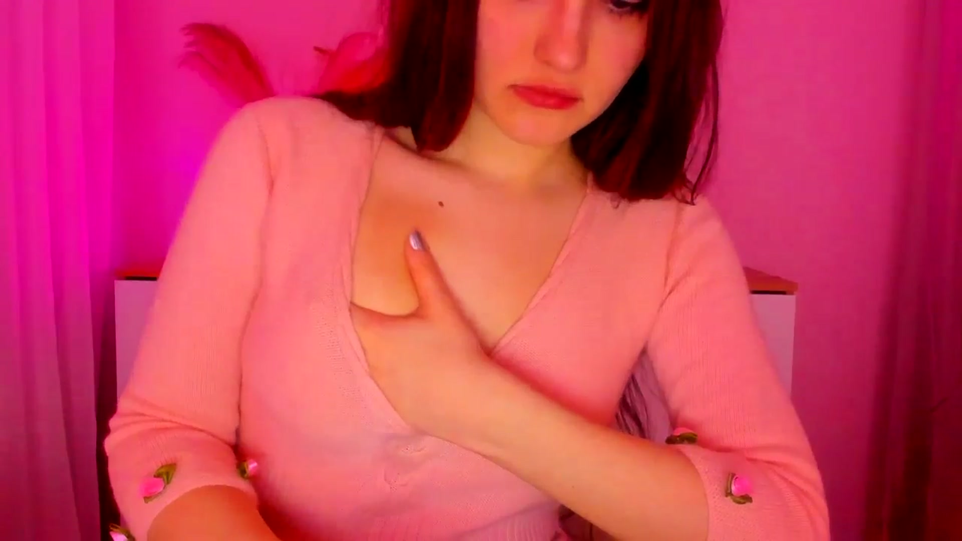 Gallery image thumbnail from JenyStone's myfreecams stream on, 03/18/2025, 14:53 image 6 of 20