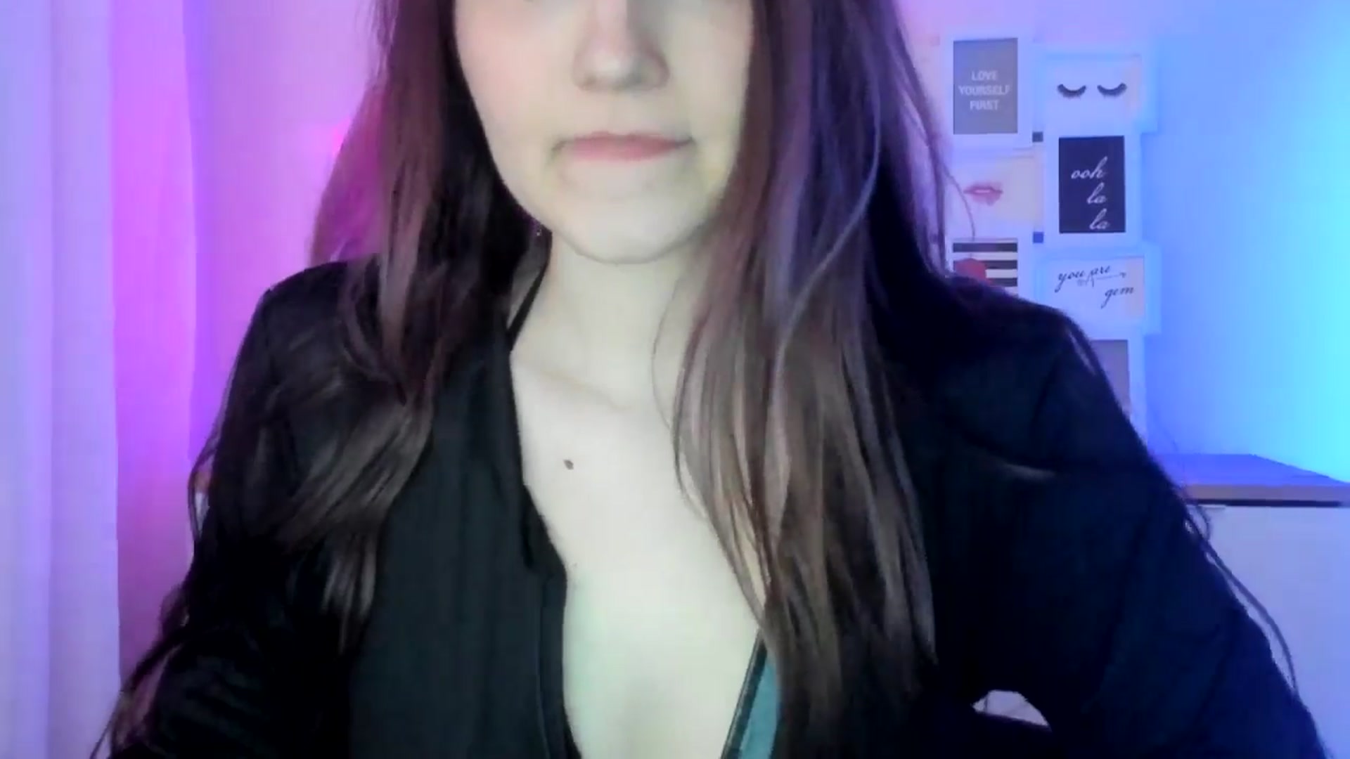 Gallery image thumbnail from JenyStone's myfreecams stream on, 03/19/2025, 17:29 image 10 of 20