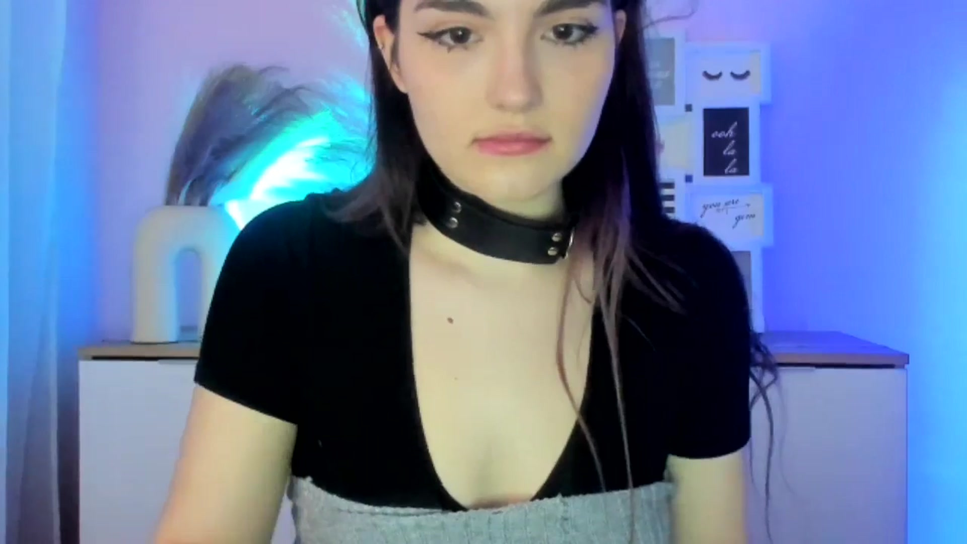 Gallery image thumbnail from JenyStone's myfreecams stream on, 03/20/2025, 14:38 image 3 of 20
