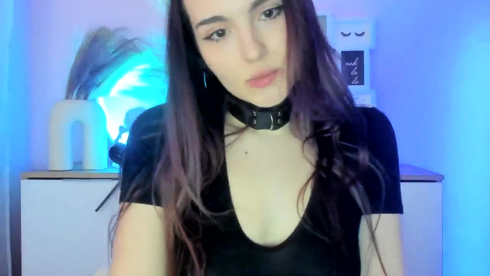Gallery image thumbnail from JenyStone's myfreecams stream on, 03/20/2025, 15:37 image 9 of 20