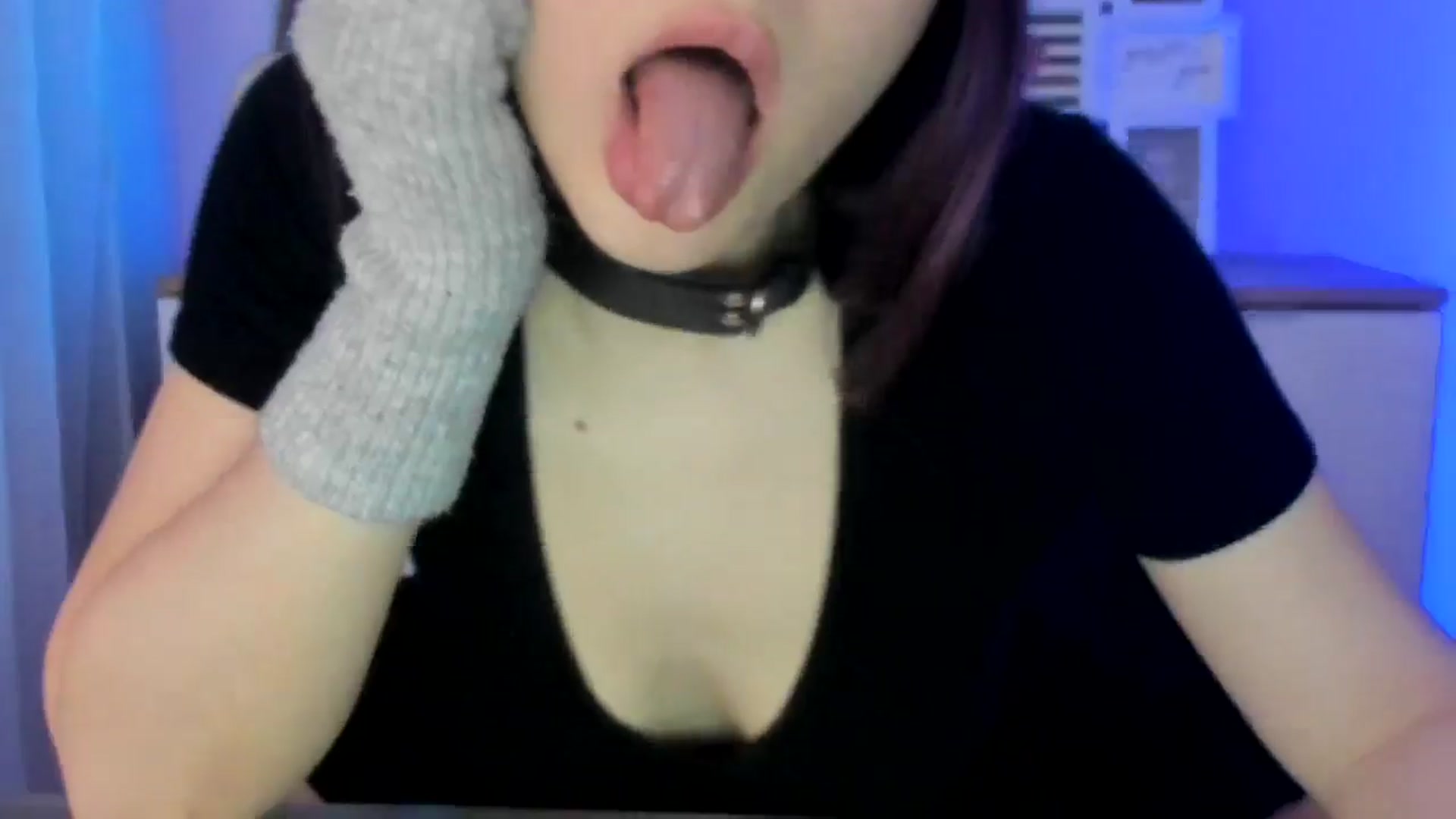 Gallery image thumbnail from JenyStone's myfreecams stream on, 03/20/2025, 16:47 image 3 of 20