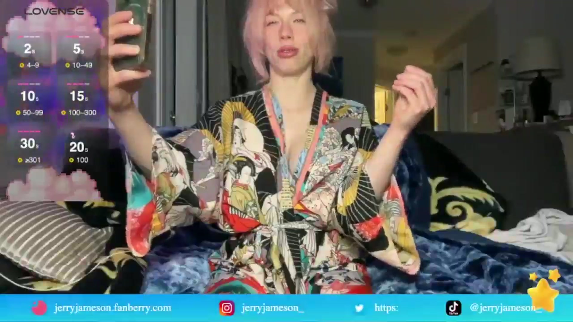 Gallery image thumbnail from JerryJameson_'s myfreecams stream on, 03/04/2025, 04:35 image 19 of 20