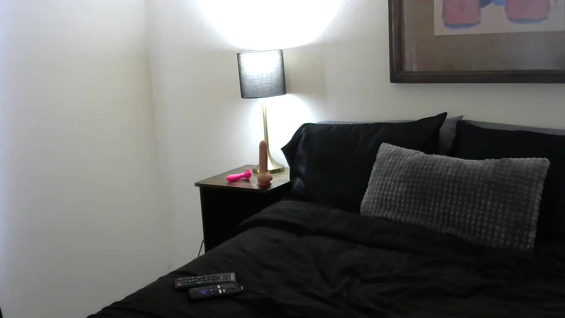 Gallery image thumbnail from Jeselle_Vega's myfreecams stream on, 12/29/2022, 18:29 image 14 of 20