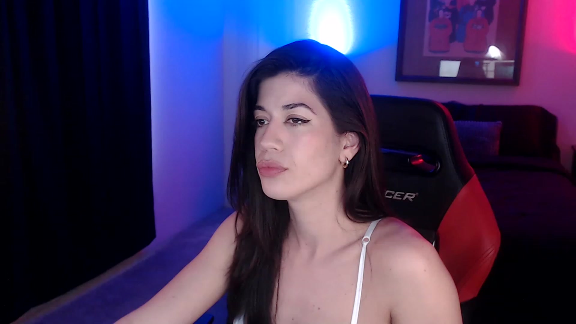 Gallery image thumbnail from Jeselle_Vega's myfreecams stream on, 01/12/2023, 17:44 image 4 of 20
