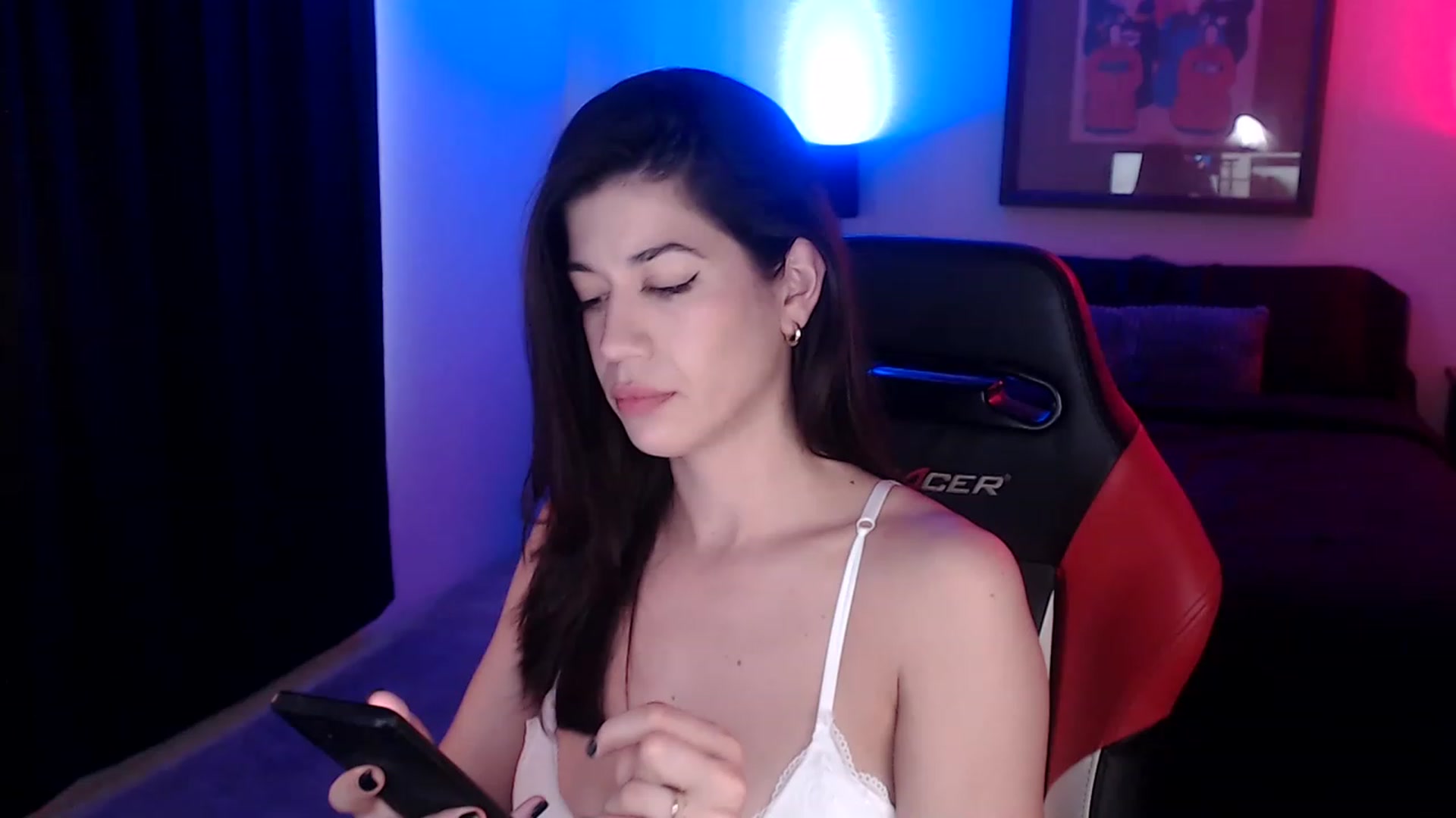 Gallery image thumbnail from Jeselle_Vega's myfreecams stream on, 01/12/2023, 17:44 image 6 of 20