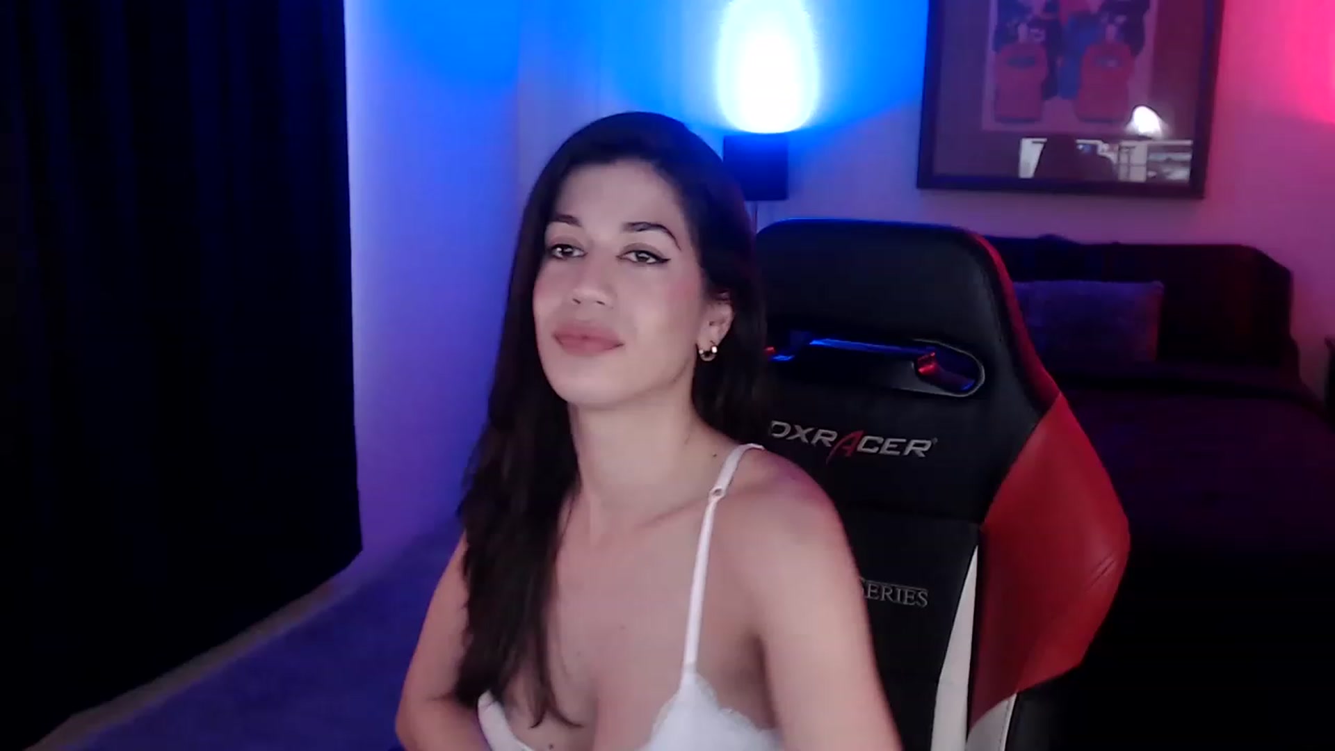 Gallery image thumbnail from Jeselle_Vega's myfreecams stream on, 01/12/2023, 17:44 image 10 of 20