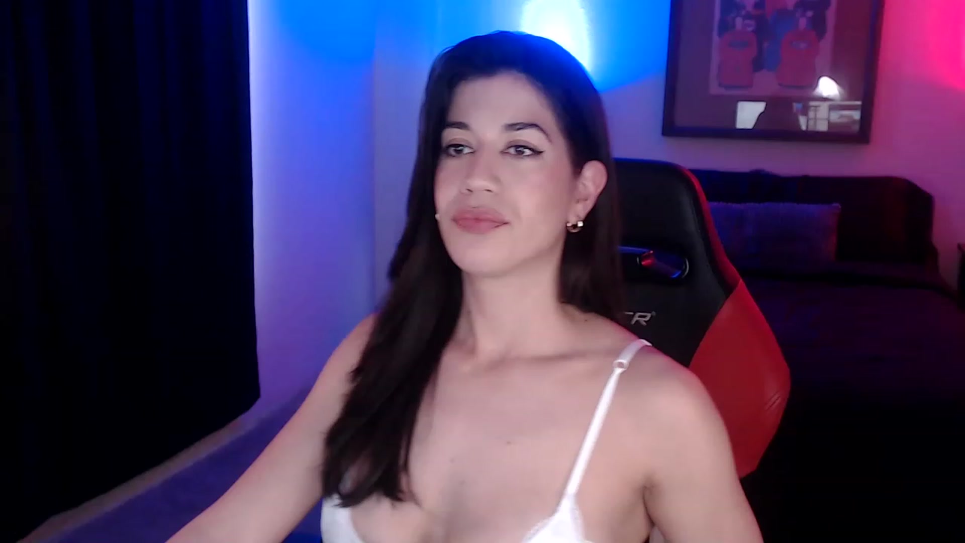 Gallery image thumbnail from Jeselle_Vega's myfreecams stream on, 01/12/2023, 18:24 image 9 of 20