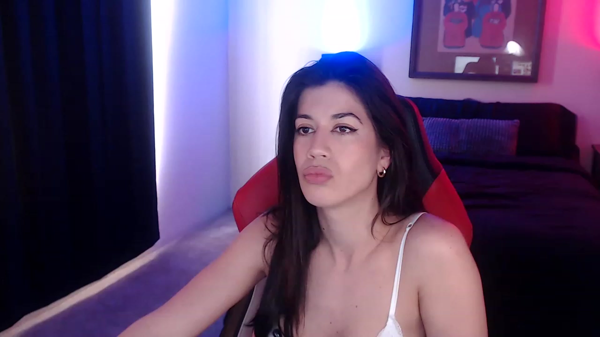 Gallery image thumbnail from Jeselle_Vega's myfreecams stream on, 01/12/2023, 20:06 image 19 of 20