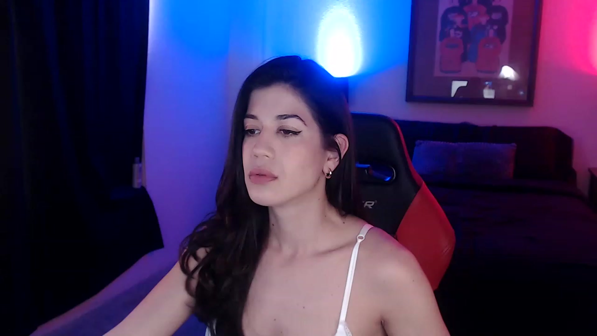 Gallery image thumbnail from Jeselle_Vega's myfreecams stream on, 01/12/2023, 20:49 image 12 of 20