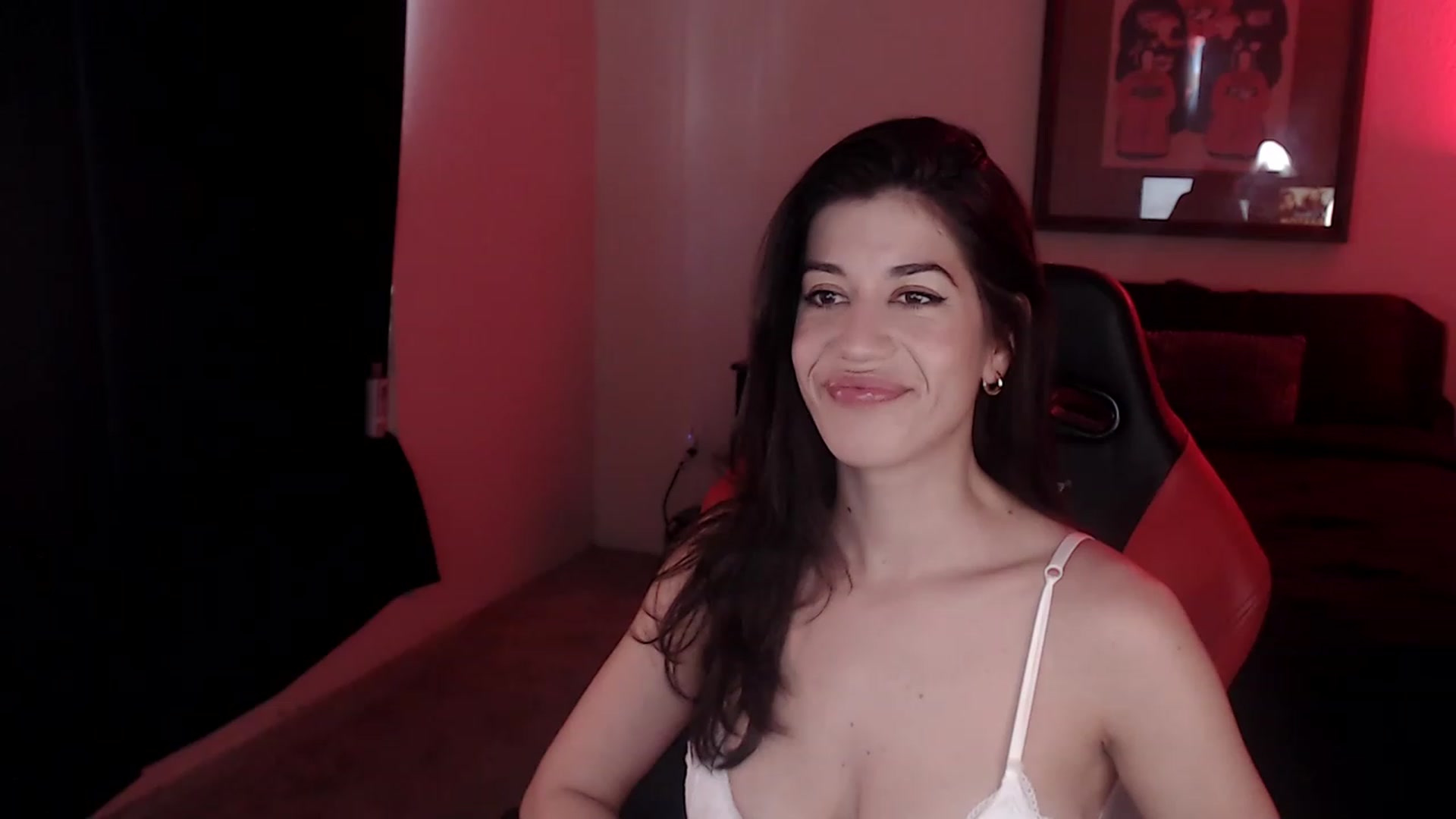 Gallery image thumbnail from Jeselle_Vega's myfreecams stream on, 01/12/2023, 22:04 image 14 of 20
