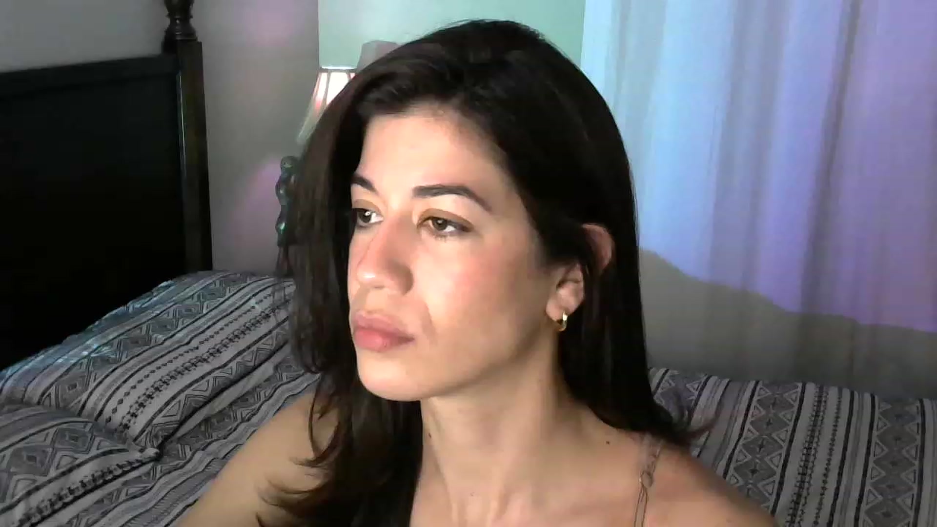 Gallery image thumbnail from Jeselle_Vega's myfreecams stream on, 01/17/2023, 16:33 image 3 of 20
