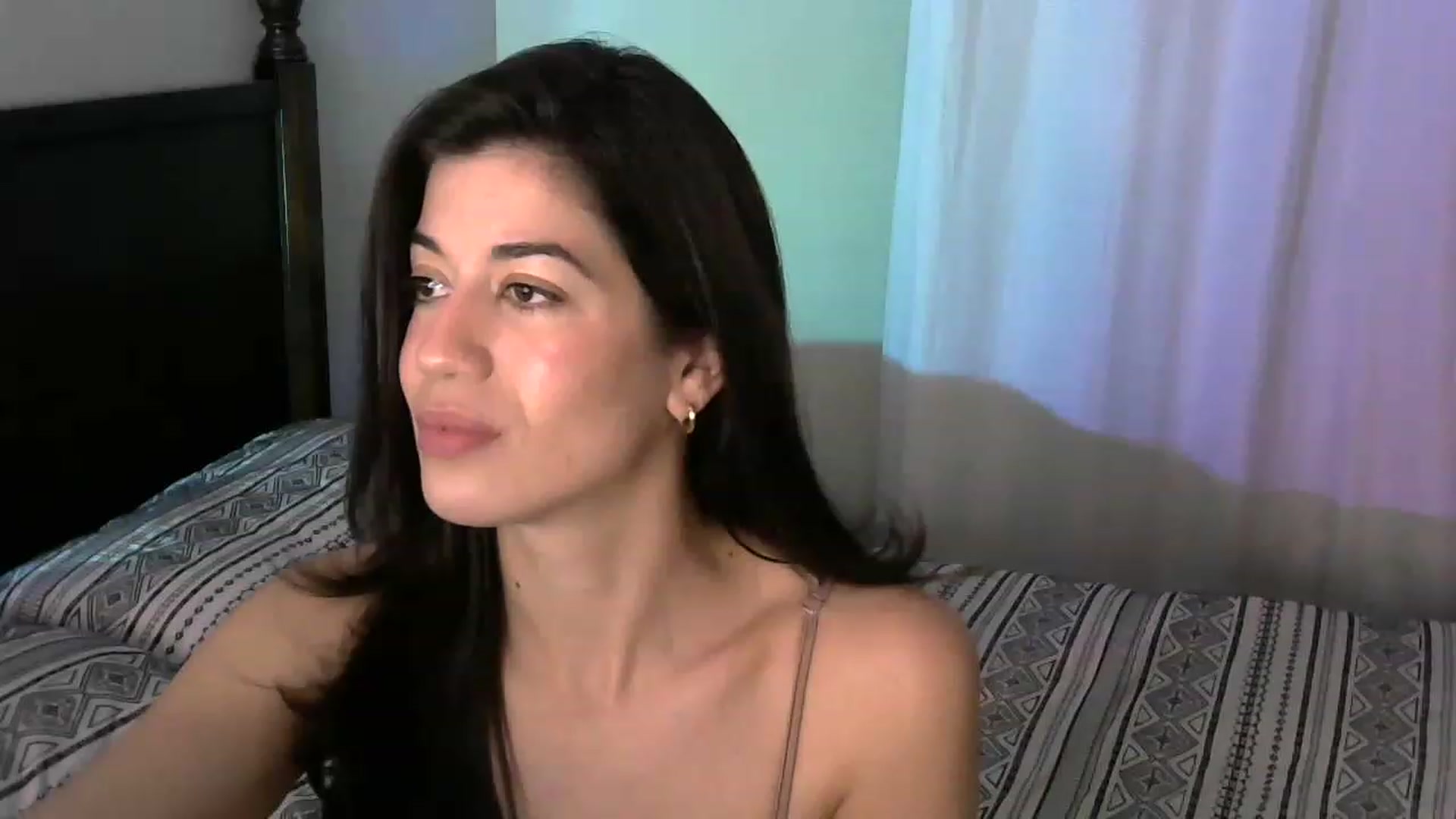 Gallery image thumbnail from Jeselle_Vega's myfreecams stream on, 01/17/2023, 16:33 image 19 of 20
