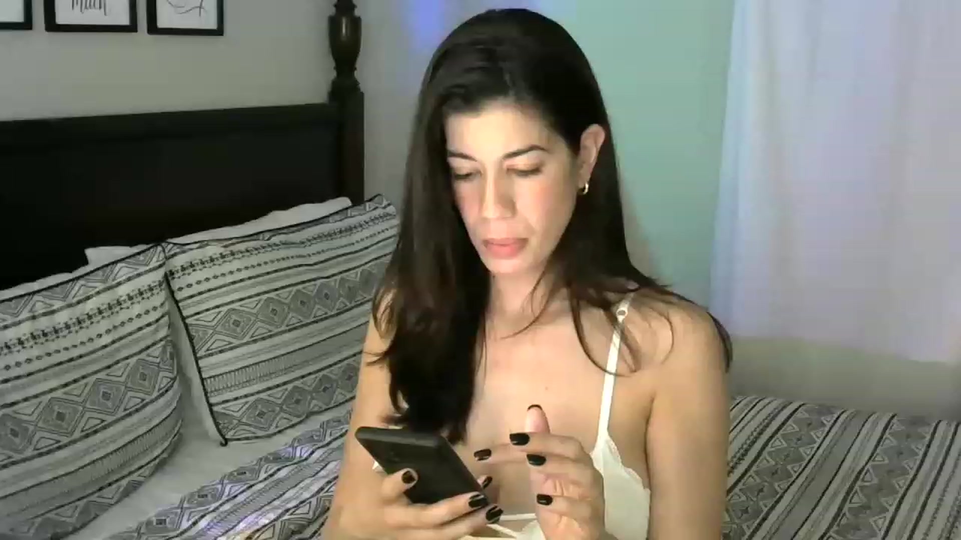 Gallery image thumbnail from Jeselle_Vega's myfreecams stream on, 01/20/2023, 17:12 image 20 of 20