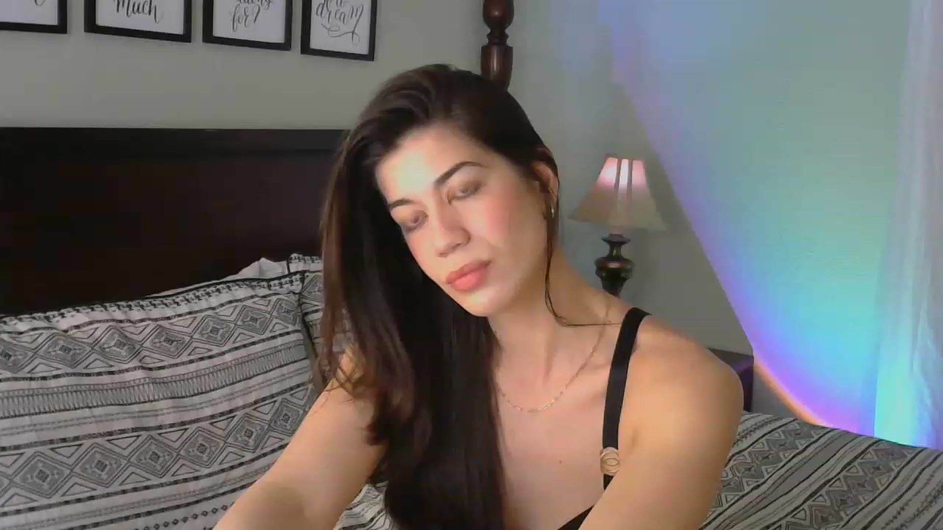 Gallery image thumbnail from Jeselle_Vega's myfreecams stream on, 02/13/2023, 14:58 image 20 of 20