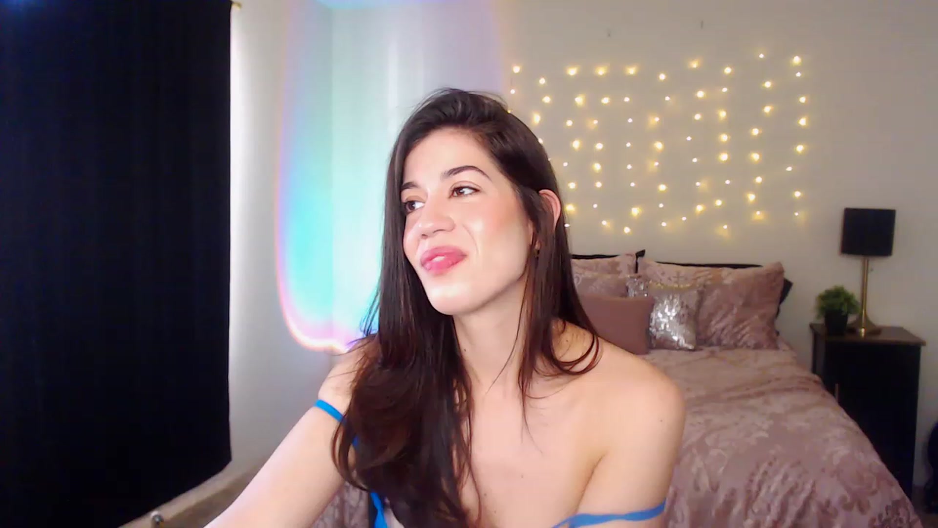 Gallery image thumbnail from Jeselle_Vega's myfreecams stream on, 02/17/2023, 15:16 image 14 of 20