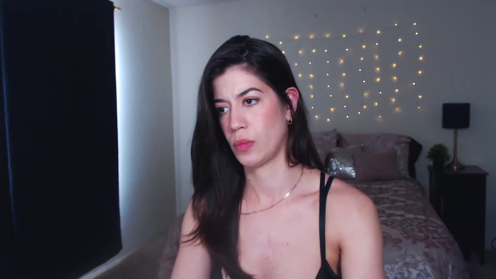 Gallery image thumbnail from Jeselle_Vega's myfreecams stream on, 02/27/2023, 17:58 image 4 of 20