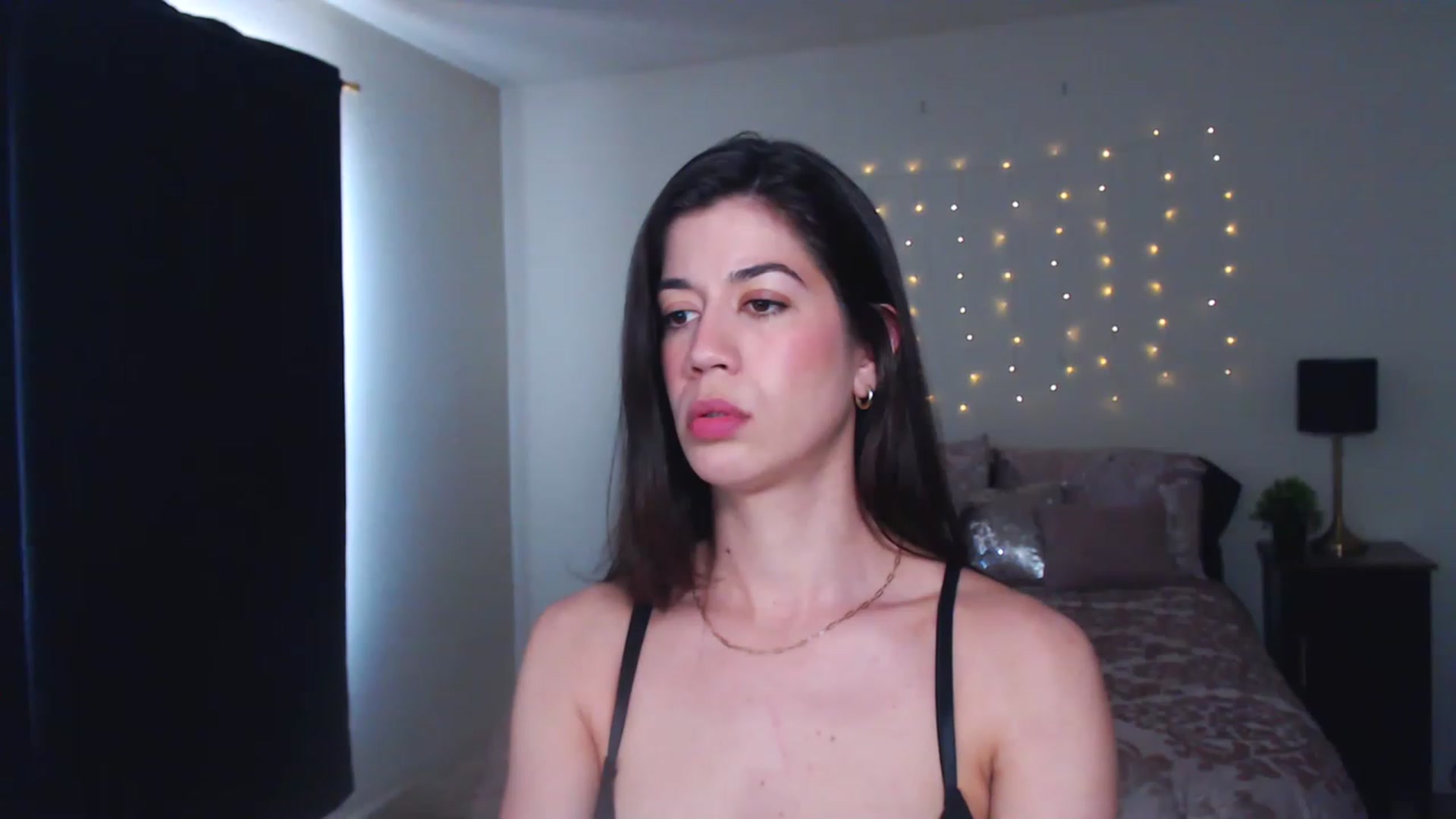 Gallery image thumbnail from Jeselle_Vega's myfreecams stream on, 02/27/2023, 17:58 image 18 of 20