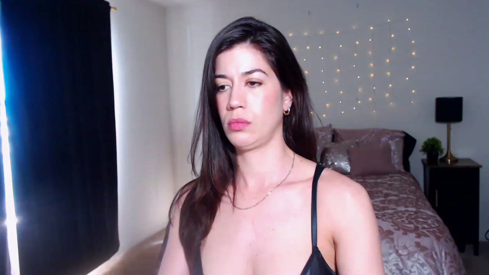 Gallery image thumbnail from Jeselle_Vega's myfreecams stream on, 02/27/2023, 18:40 image 19 of 20