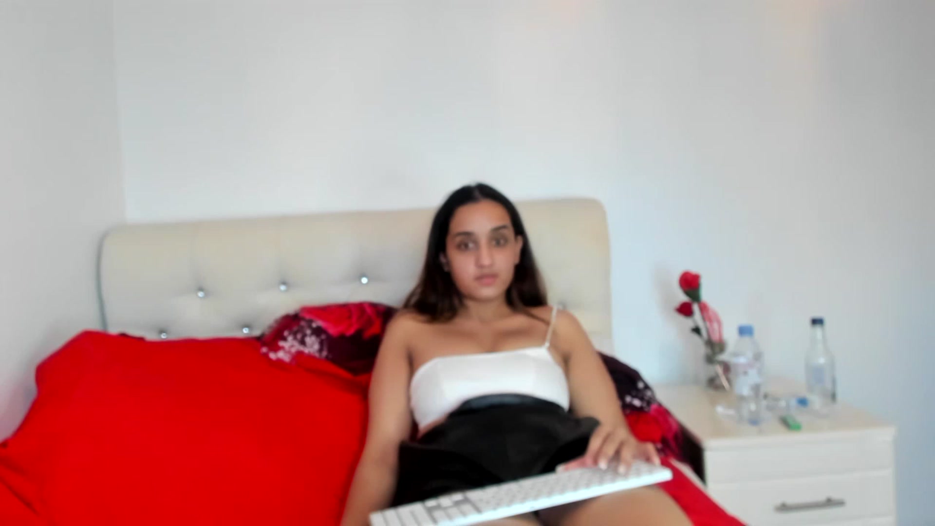 Gallery image thumbnail from JesicaCoper's myfreecams stream on, 12/27/2022, 16:23 image 6 of 20