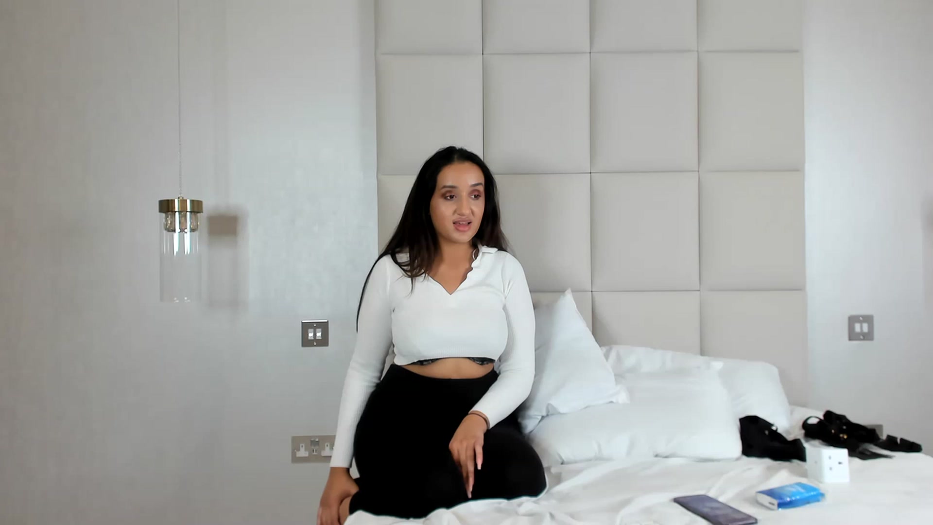 Gallery image thumbnail from JesicaCoper's myfreecams stream on, 02/15/2023, 22:25 image 7 of 20