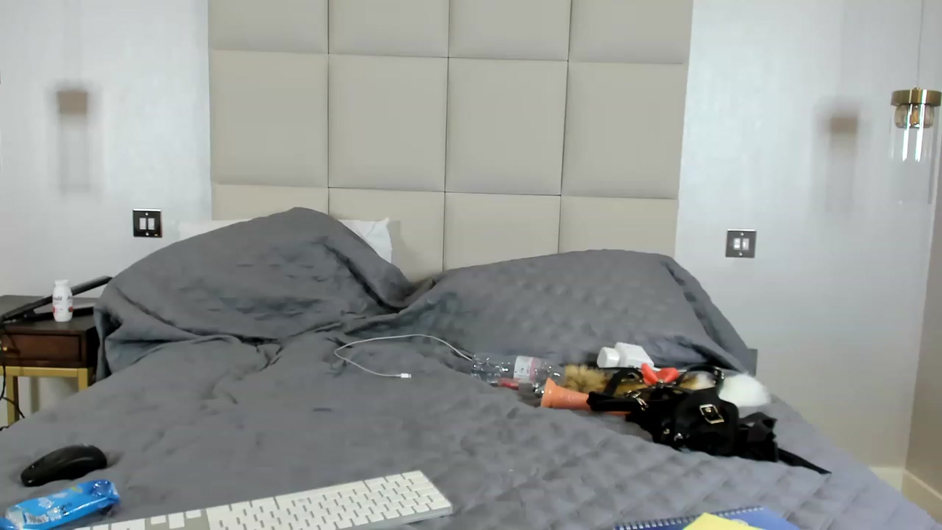 Gallery image thumbnail from JesicaCoper's myfreecams stream on, 02/24/2023, 15:05 image 8 of 20