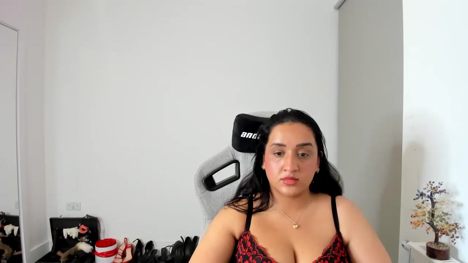 Gallery image thumbnail from JesicaCoper's myfreecams stream on, 05/08/2026, 01:01 image 20 of 20