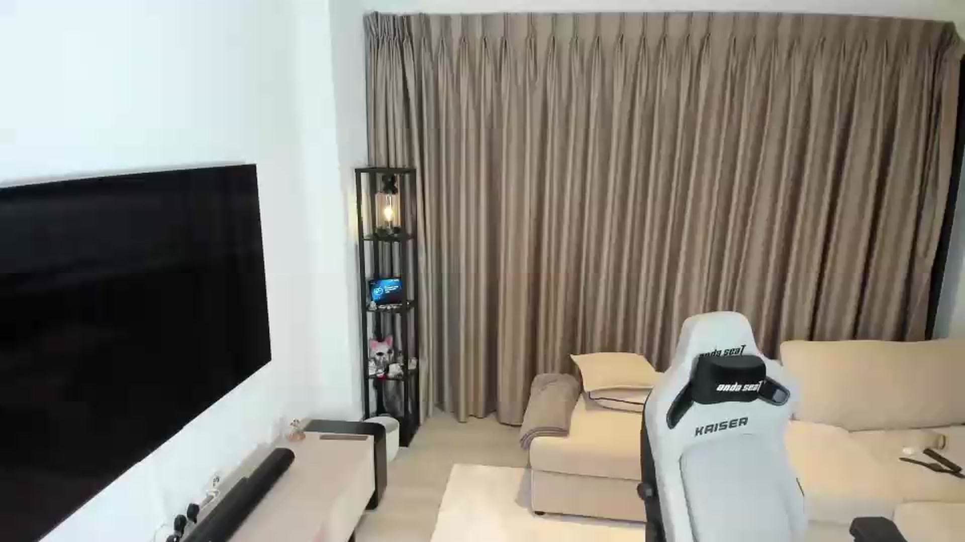 Gallery image thumbnail from JesicaCoper's myfreecams stream on, 06/04/2026, 01:40 image 10 of 20
