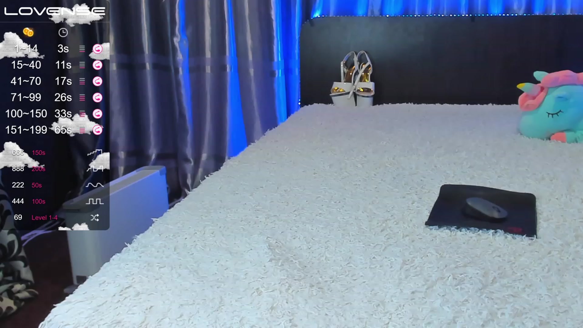 Gallery image thumbnail from Jesikalooove's myfreecams stream on, 03/16/2023, 10:23 image 2 of 20