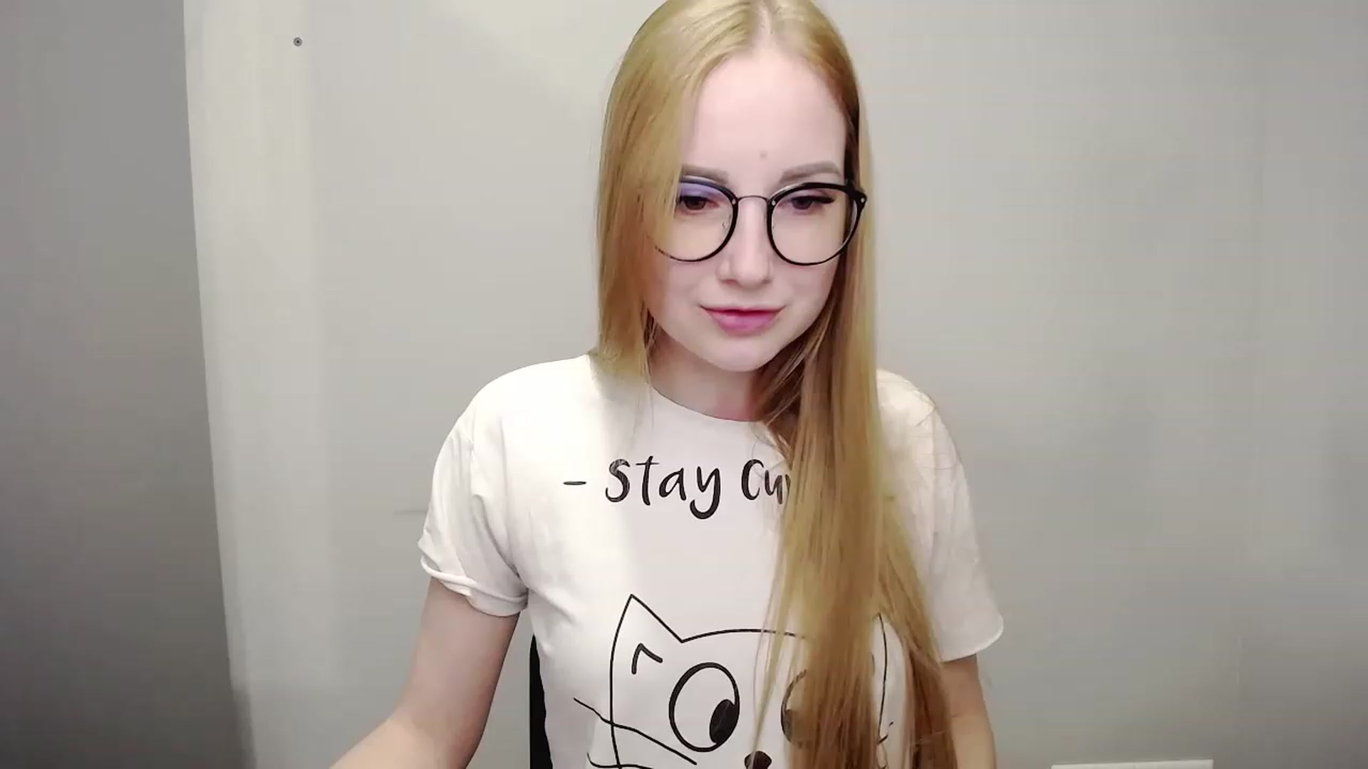 Gallery image thumbnail from JessPretty_'s myfreecams stream on, 04/08/2023, 01:55 image 5 of 20