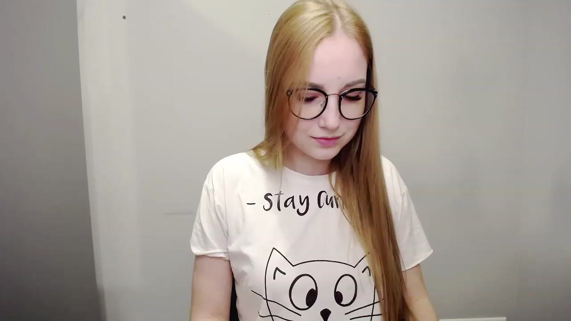 Gallery image thumbnail from JessPretty_'s myfreecams stream on, 04/08/2023, 01:55 image 12 of 20