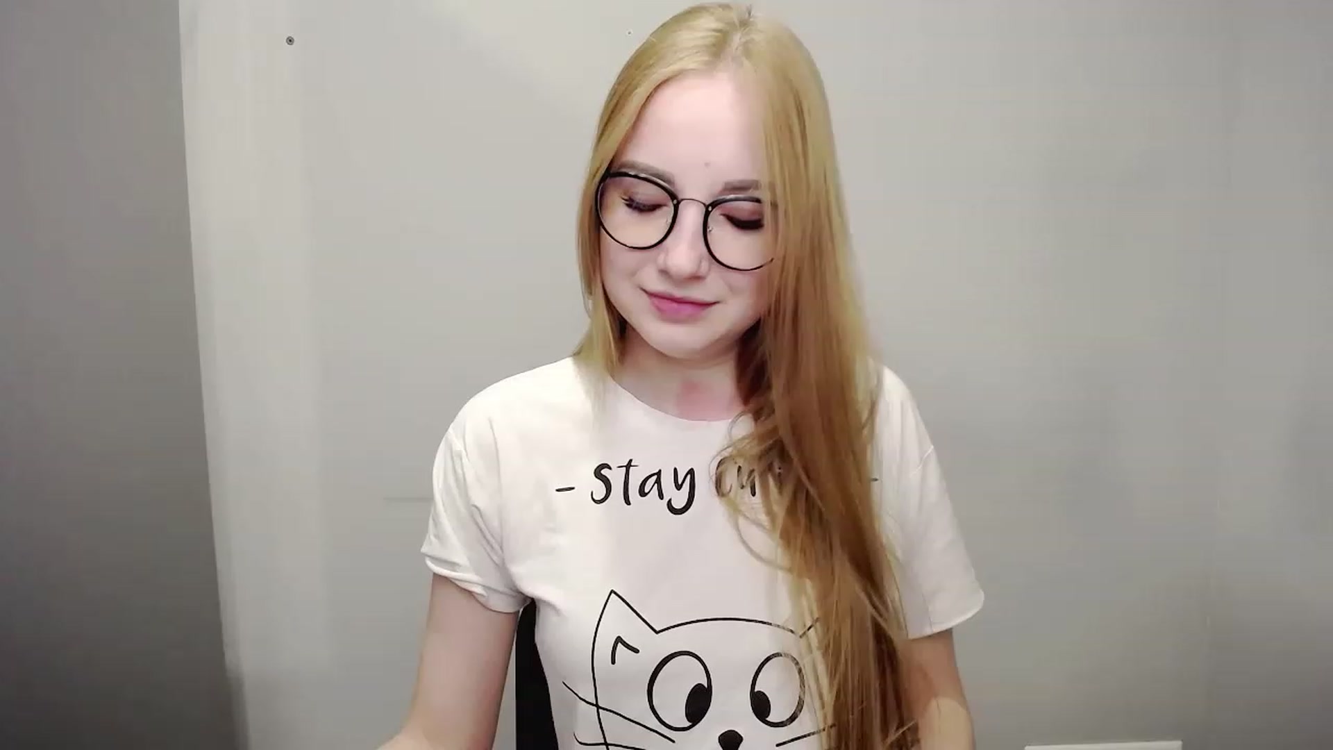 Gallery image thumbnail from JessPretty_'s myfreecams stream on, 04/08/2023, 01:55 image 2 of 20