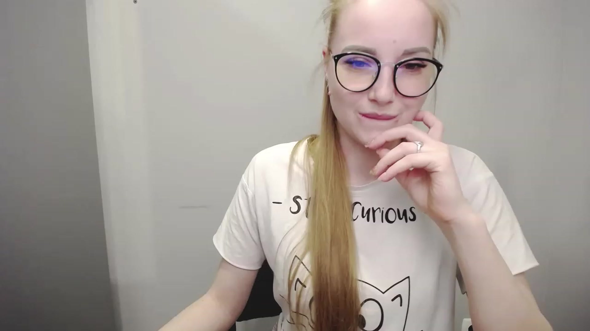 Gallery image thumbnail from JessPretty_'s myfreecams stream on, 04/20/2023, 01:27 image 15 of 20