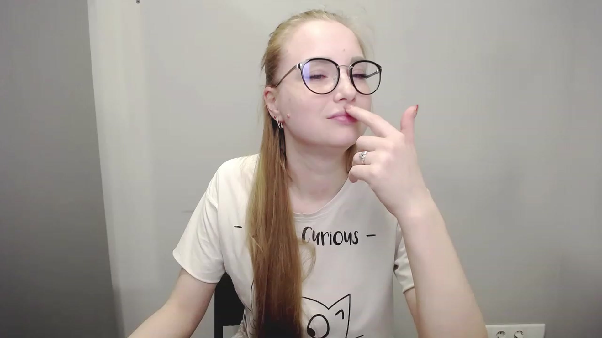 Gallery image thumbnail from JessPretty_'s myfreecams stream on, 04/20/2023, 01:27 image 20 of 20