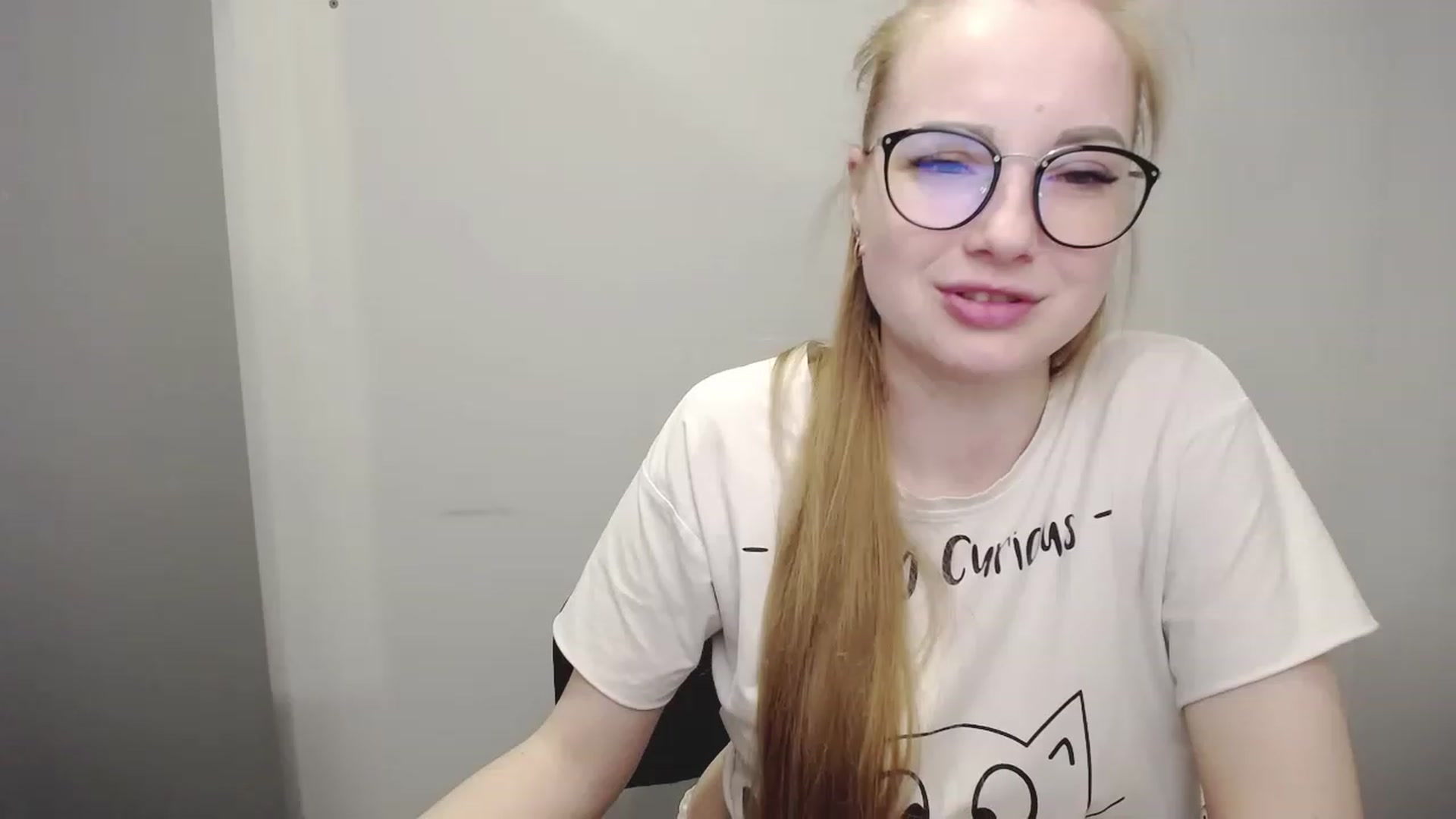 Gallery image thumbnail from JessPretty_'s myfreecams stream on, 04/20/2023, 01:27 image 17 of 20