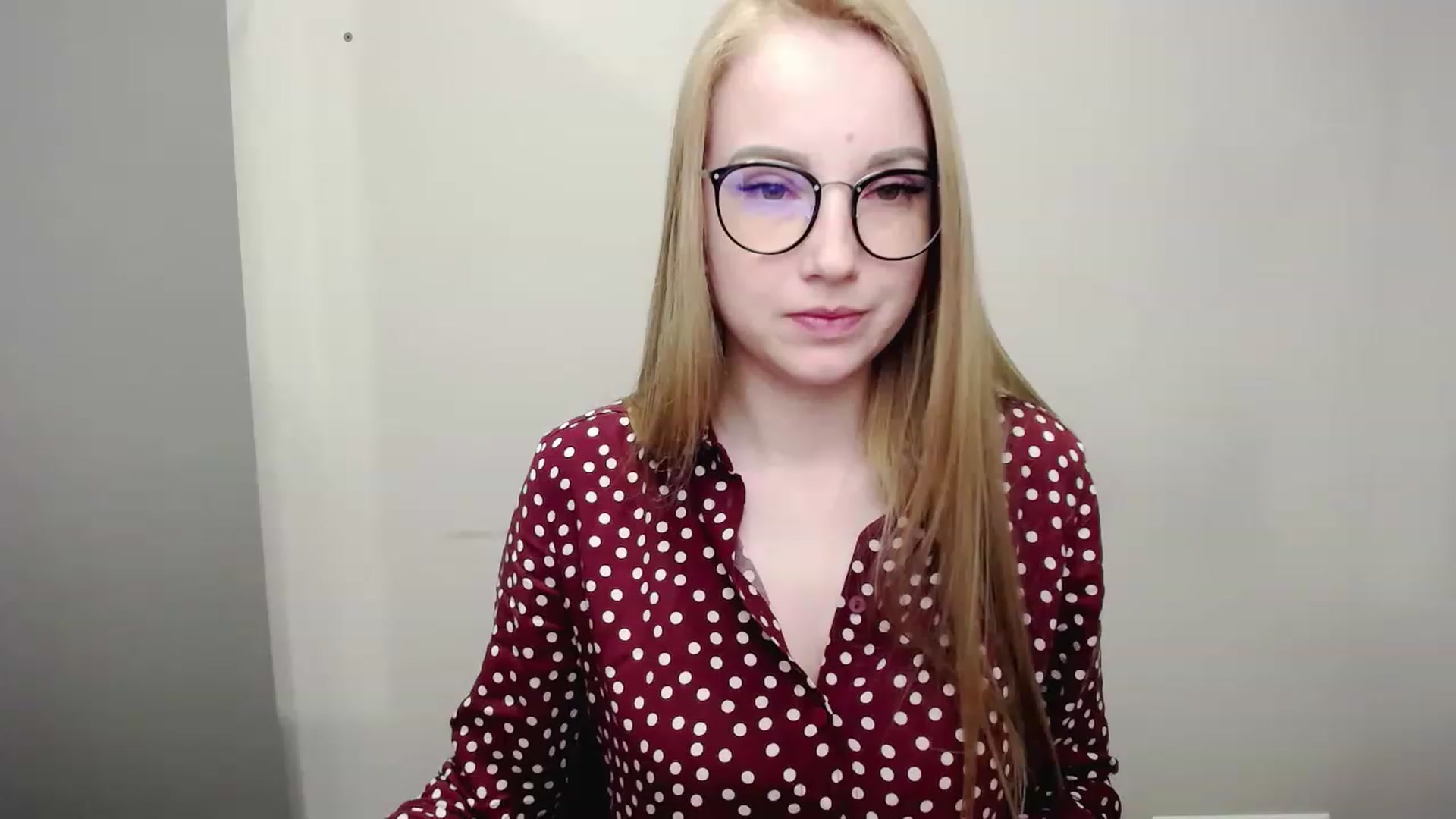 Gallery image thumbnail from JessPretty_'s myfreecams stream on, 05/15/2023, 24:34 image 9 of 20
