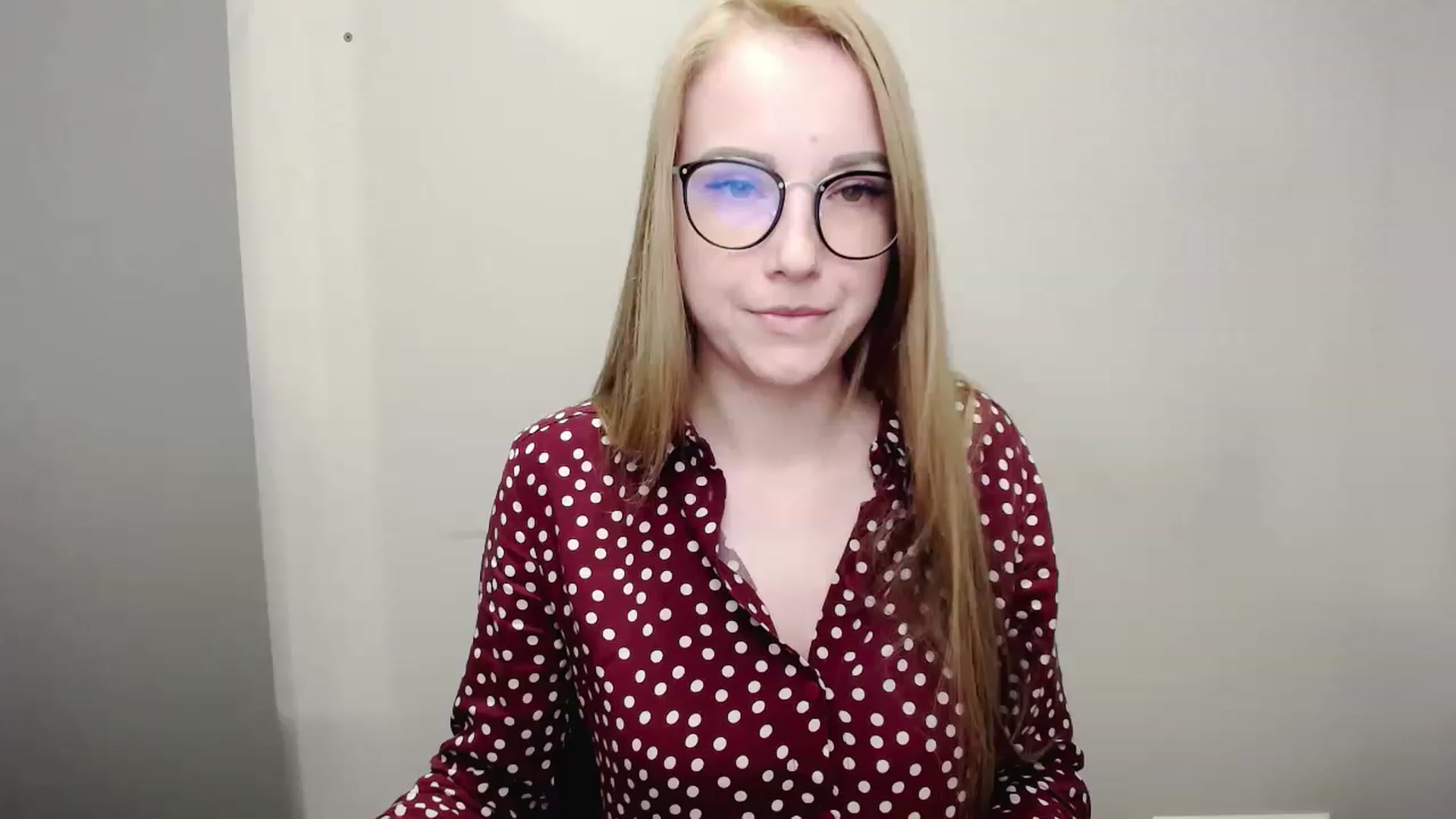 Gallery image thumbnail from JessPretty_'s myfreecams stream on, 05/15/2023, 24:34 image 16 of 20