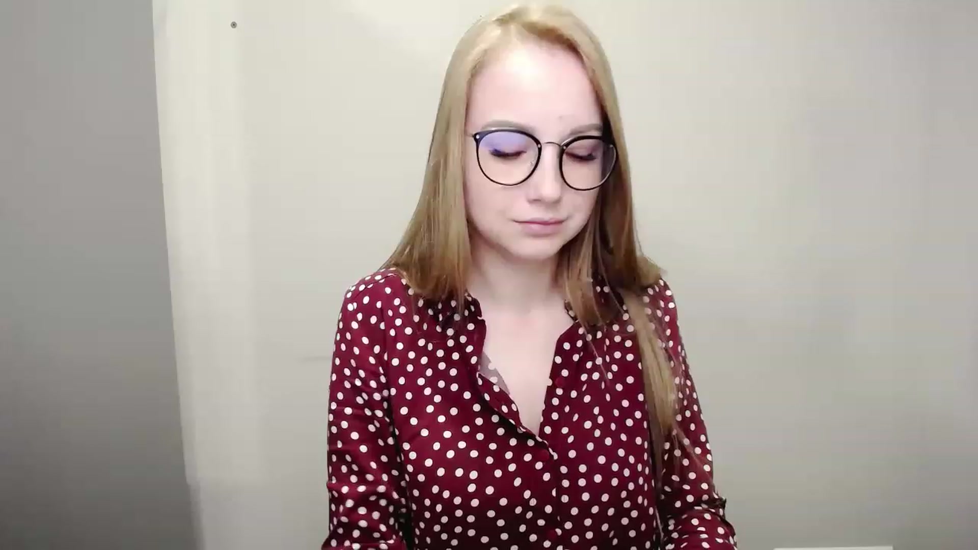 Gallery image thumbnail from JessPretty_'s myfreecams stream on, 05/15/2023, 24:34 image 2 of 20